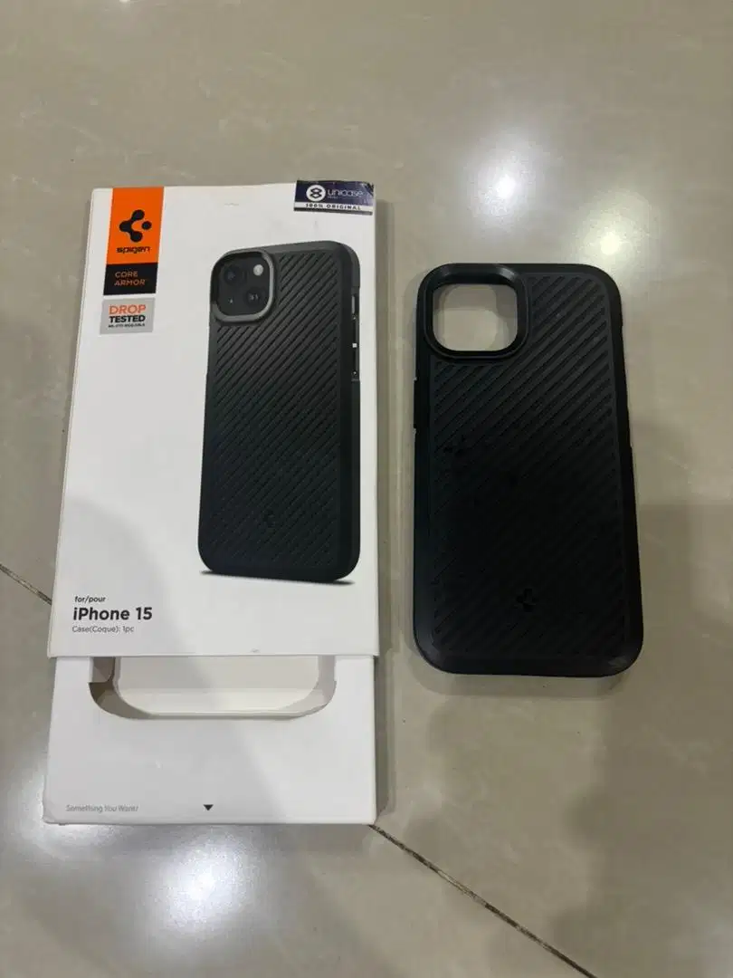 Spigen Core Armor Iphone 15