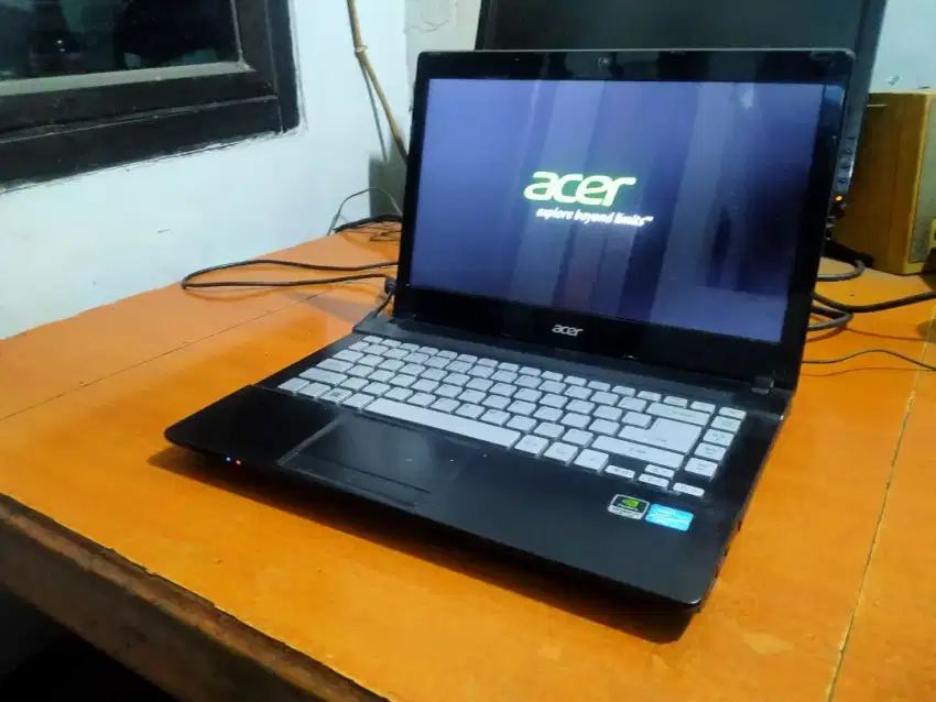 Acer core i7 siap Ngoding , desain dan game