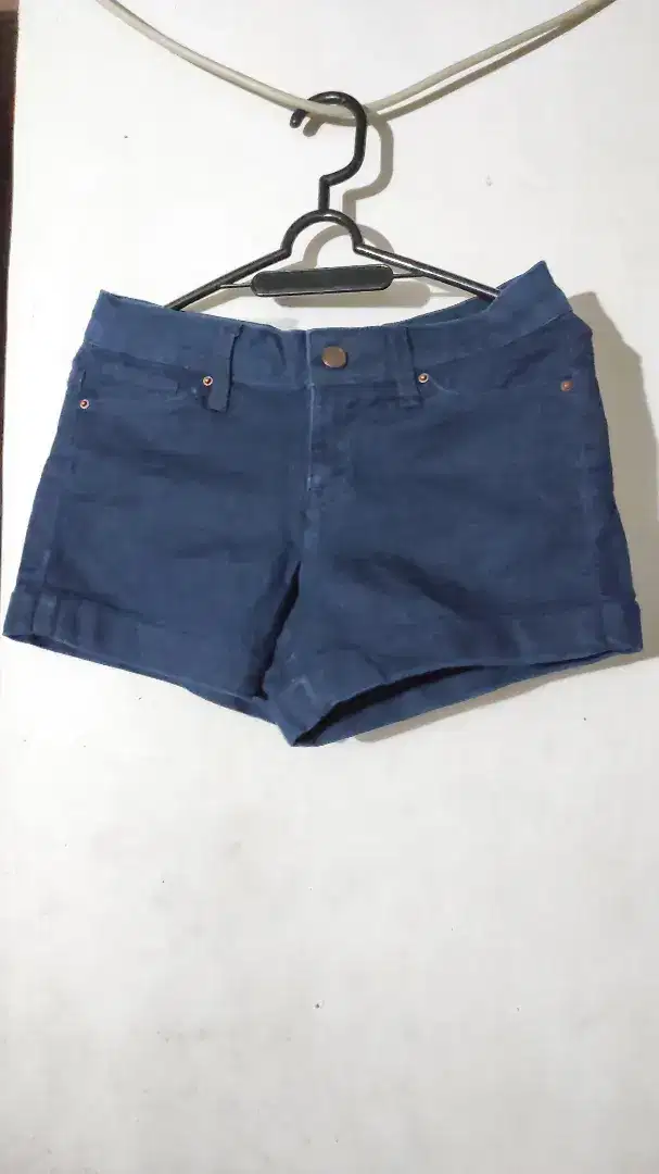 Celana Pendek Hotpants Zara