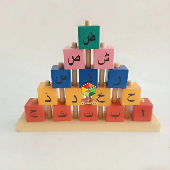 Piramida Susun Hijaiyah Mainan Menara Kubus Warna Kayu
