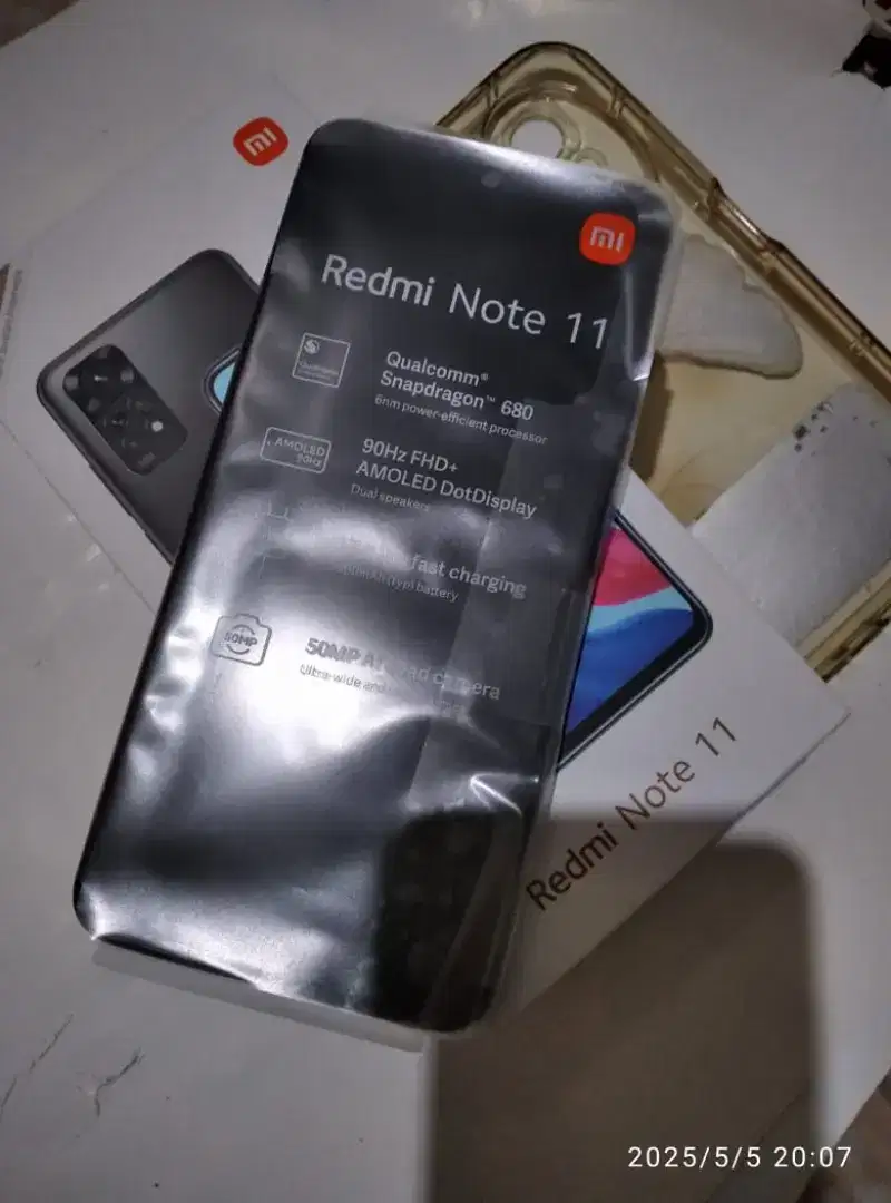 Redmi not 11 nfc, ram 6+6, rom 128.