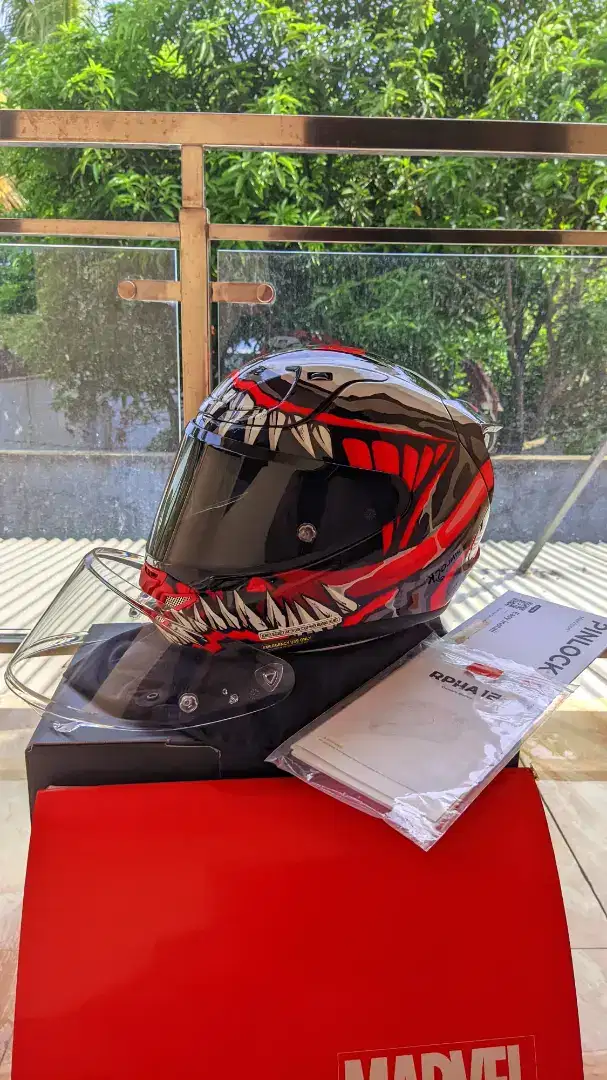 Hjc rpha 12 venom maximazed like new mulus