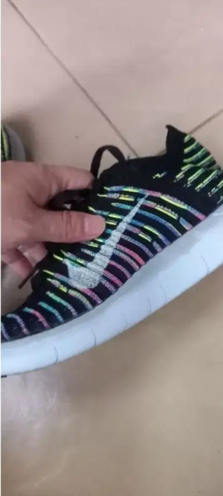NIKE!!! Sepatu Running Nike RunFree Uk. 38 Hitam RARE