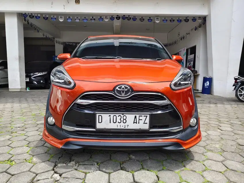 Tdp 7jt | TOYOTA SIENTA Q 1.5 AT 2017 GRADE A