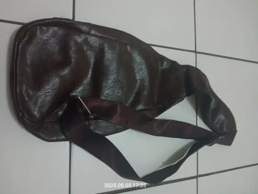 Dijual Tas Selempang Kulit