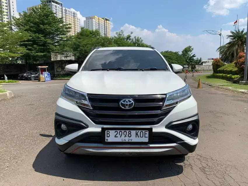 TOYOTA RUSH S TRD AT 2019 PUTIH KM LOW MURAH