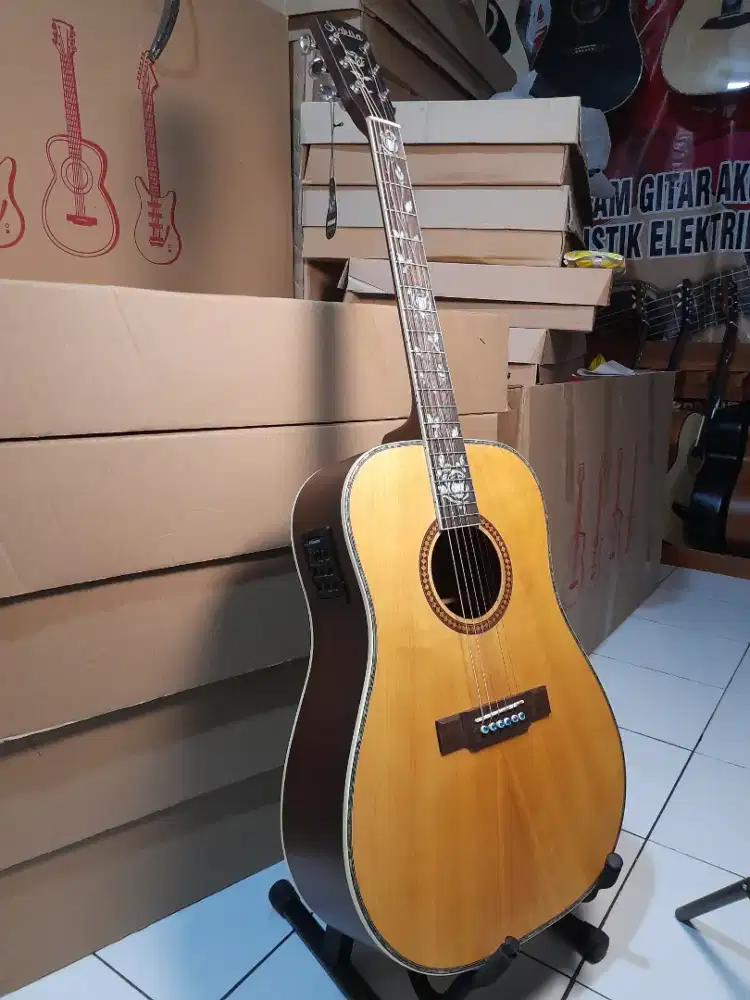 Gitar akustik elektrik original top solid