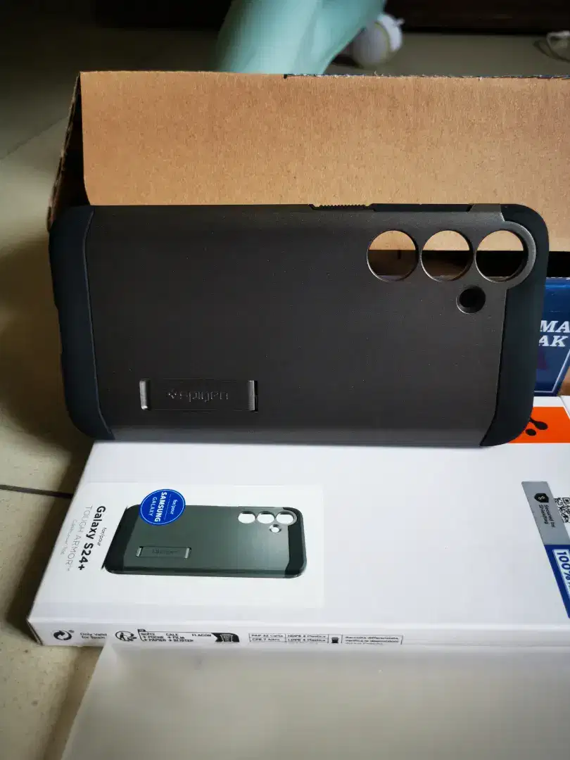 Spigen case samsung S24 plus tough armor - gun metal