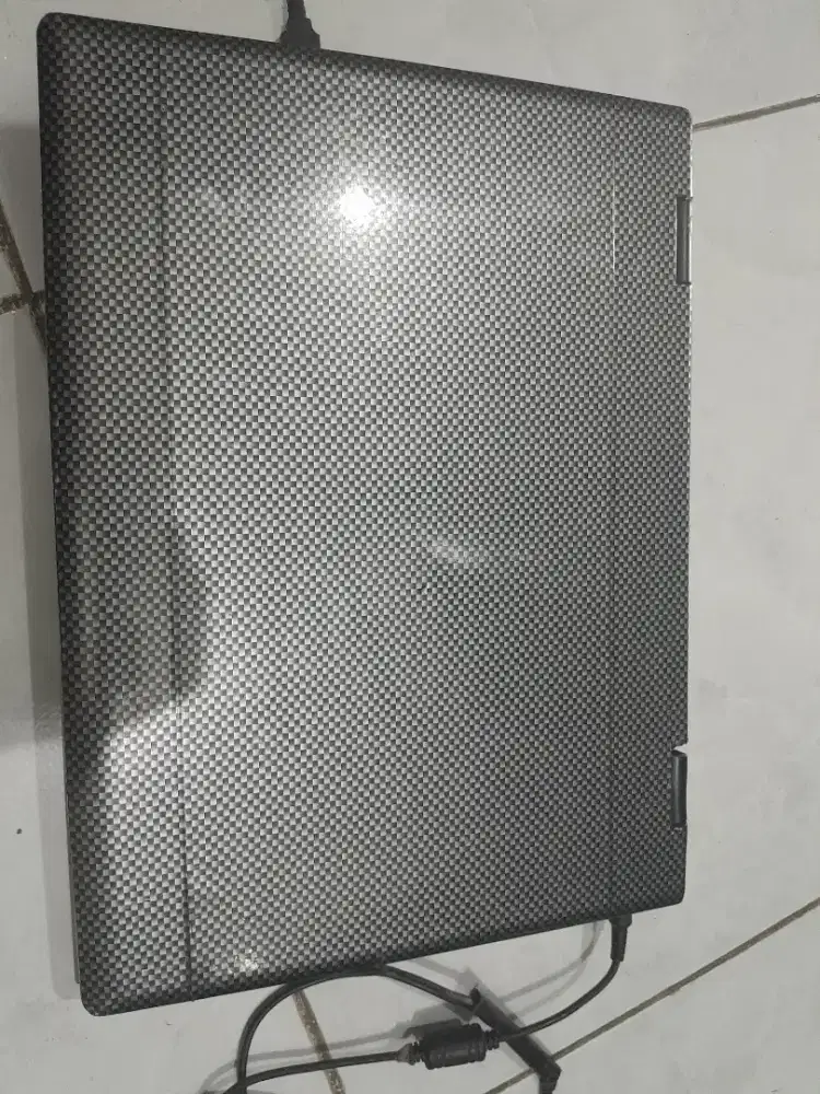 Jual laptop murah meriah, siapa cepat dia dapat.