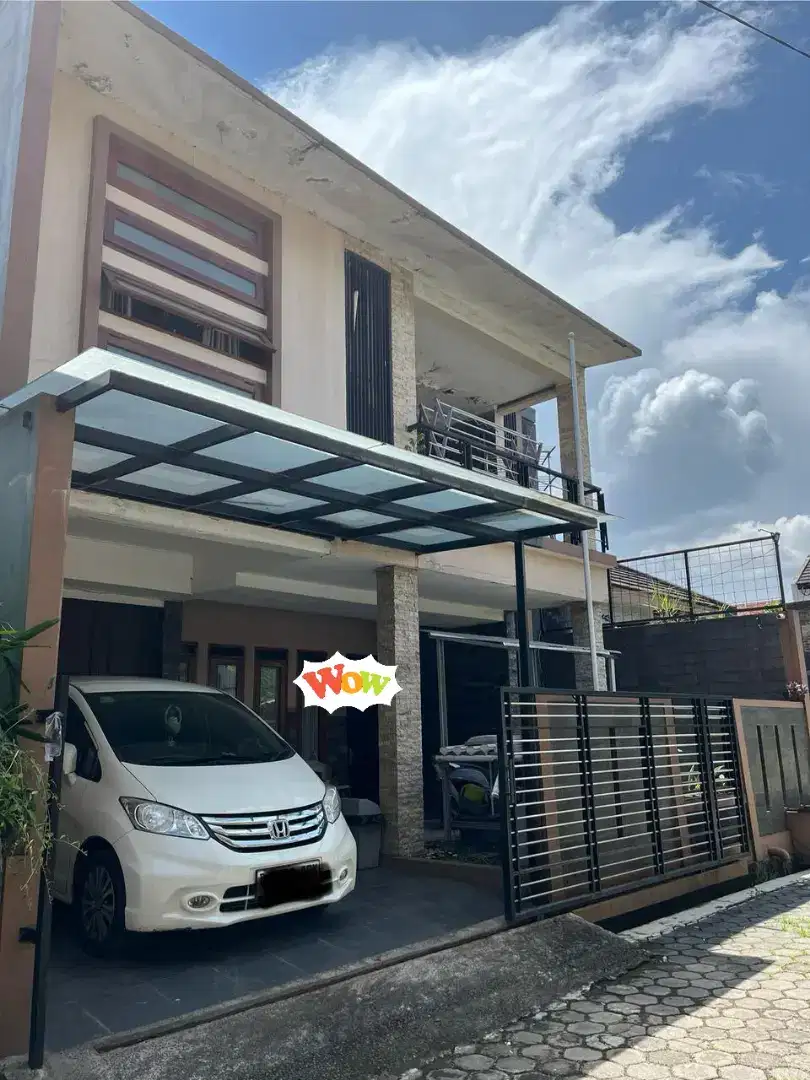 Rumah Bagus Dua Lantai di Margahayu Raya Buah Batu