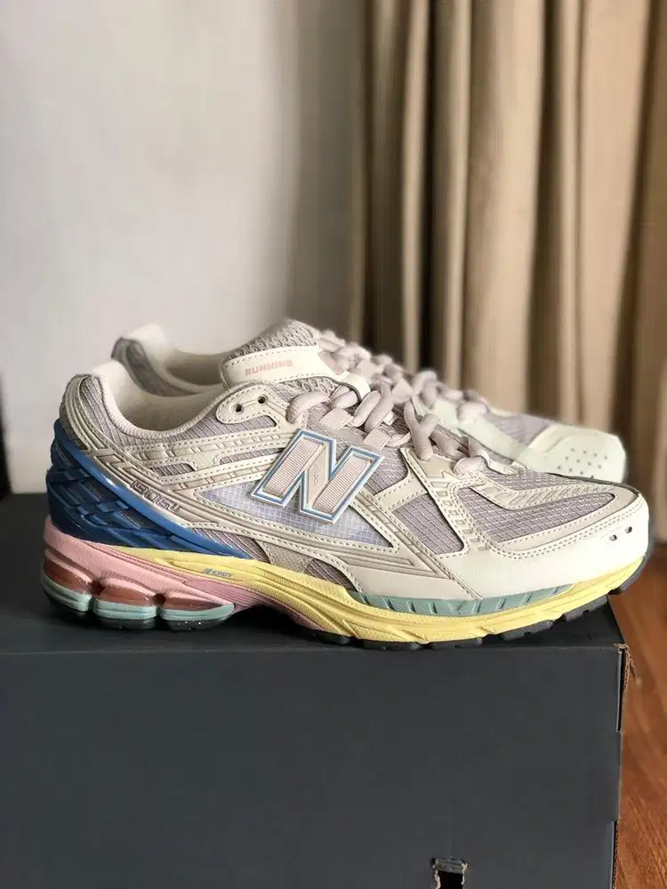 New Balance 1906 U Angora (Rare Colorway) size 44 28 cm