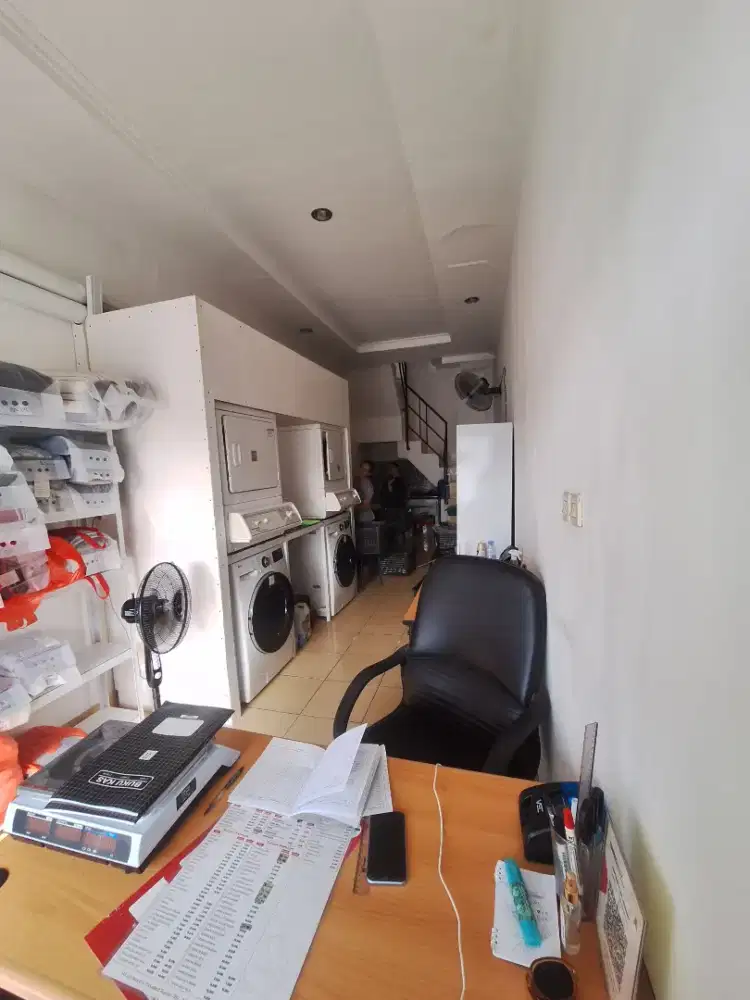 Dibutuhkan Pegawai Laundry Perempuan