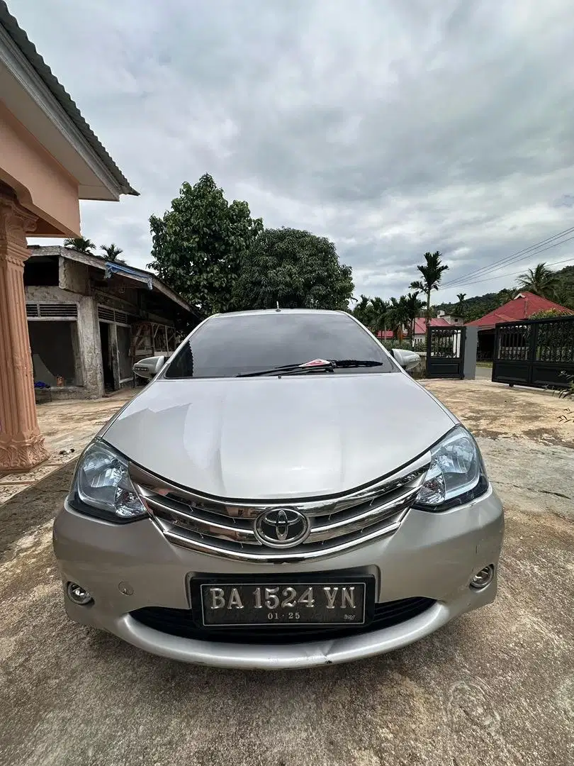 TOYOTA ETIOS 1.2 E M/T STANDART PAJAK ON PANJANG