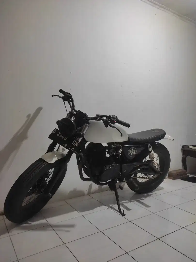 motor custom pulsar