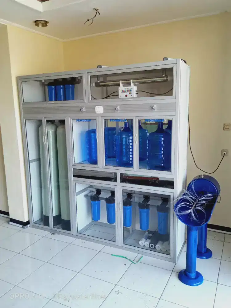 Pembuatan depot air minum isi ulang