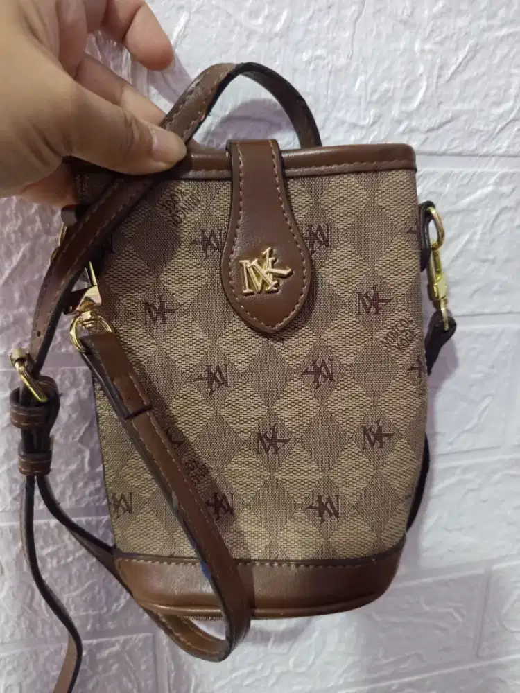Tas hp wanita MK