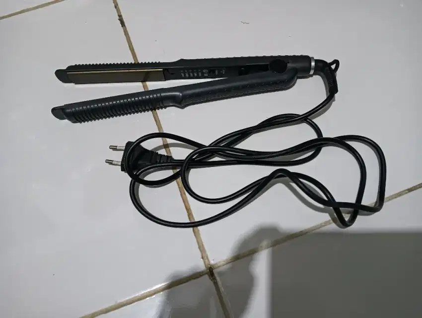 Catokan pelurus rambut jual murah