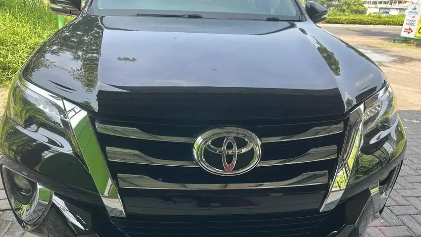 Fortuner VRZ Hitam  2016
