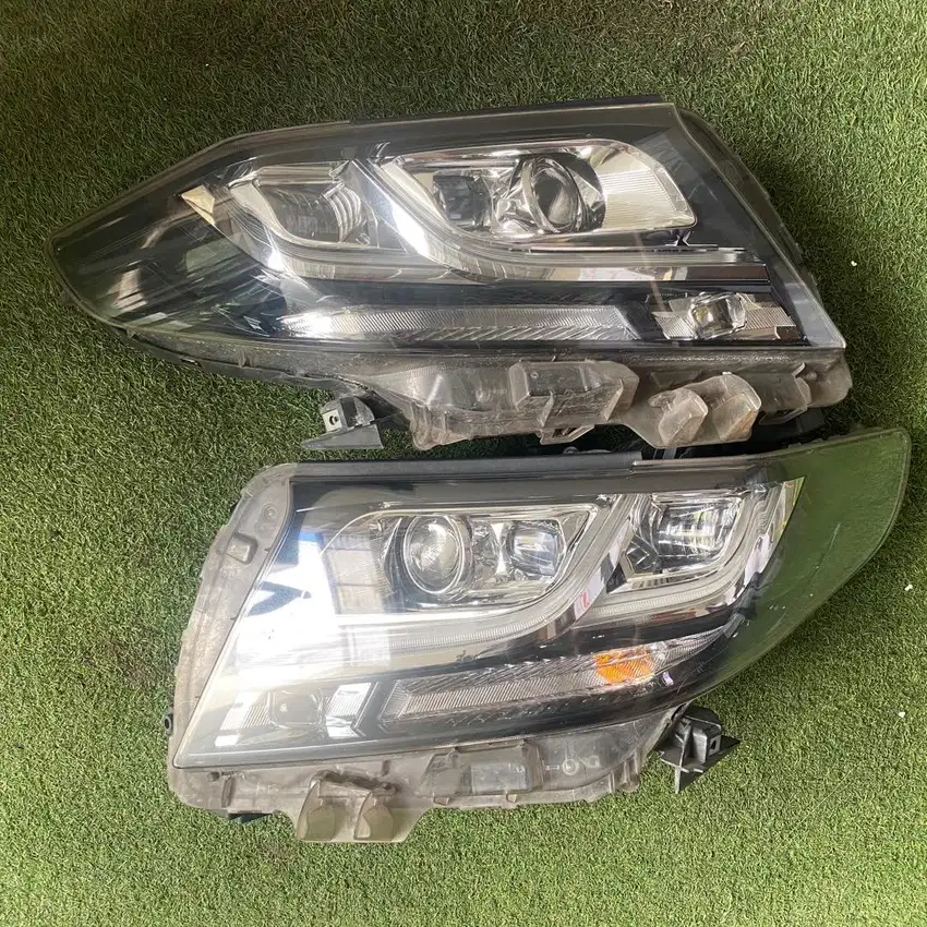Headlamp Lampu Alphard 2015 Original Copotan