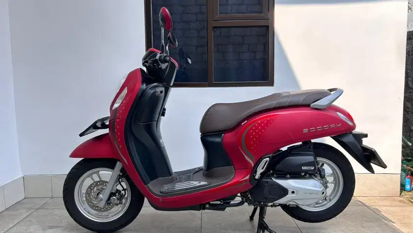 Scoopy cbs iss stylish plat tangkot 2023