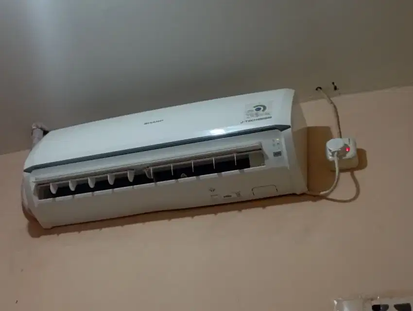 Ac Merk Sharp 1/2 Pk Inverter