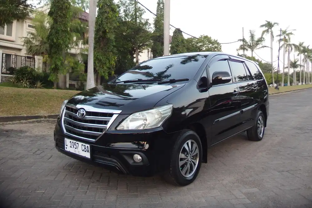 Innova g 2.5 diesel 2015 mt