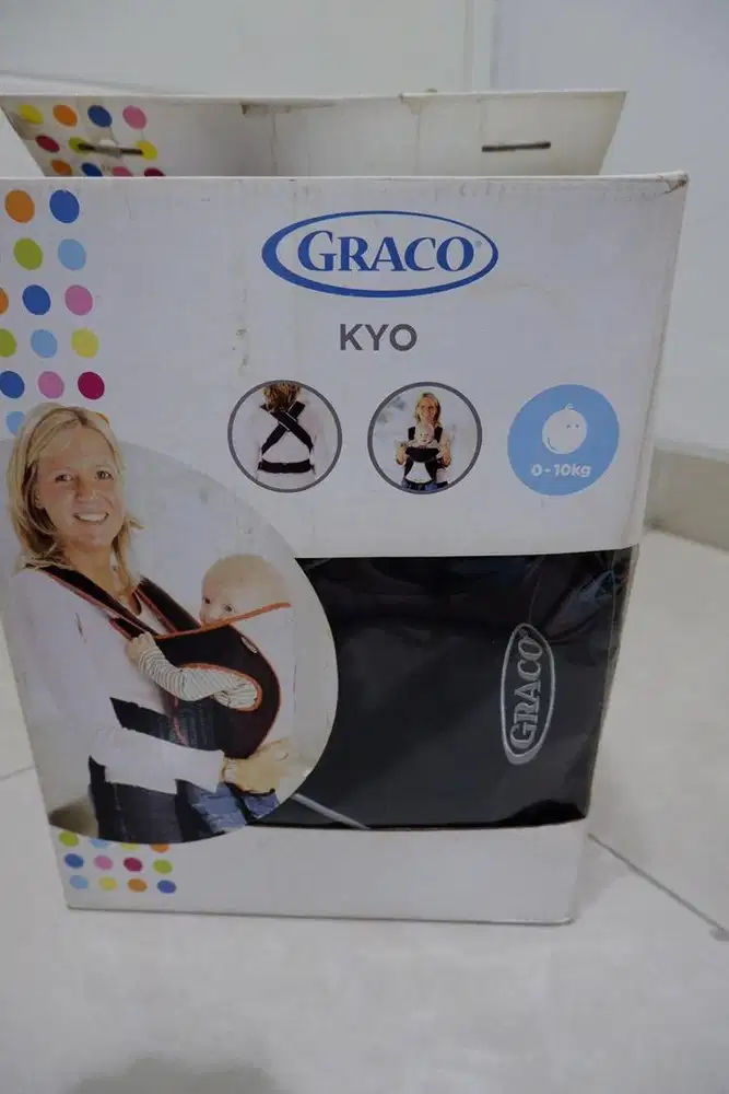 Graco baby carrier