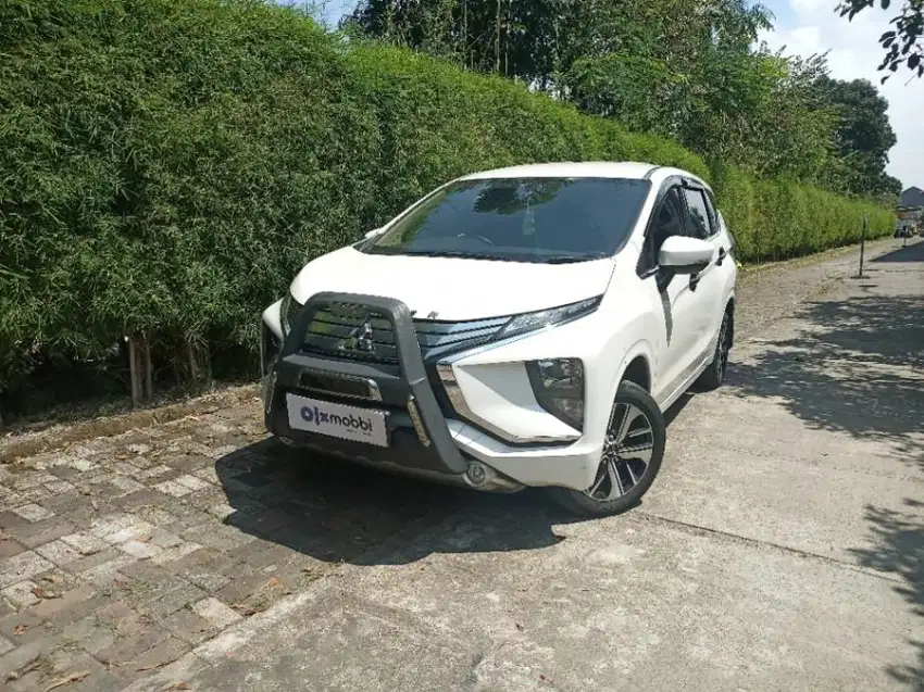 Pajak Panjang - MITSUBISHI XPANDER 1.5 SPORT BENSIN M/T 2019 PUTIH