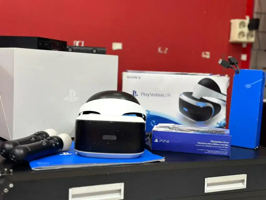 PSVR + PSMove (Tanpa power adaptor) Second Fullset