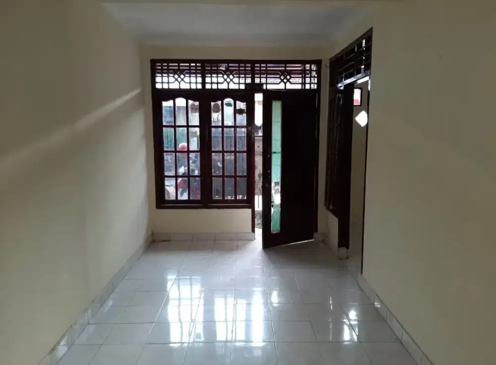 Disewakan Rumah di Perumahan Tanjung Raya Permai, Kota Bandar Lampung