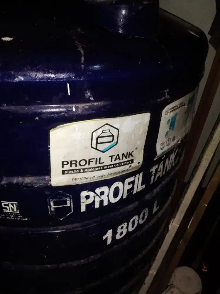 Tandon / toren profil tank 1800L