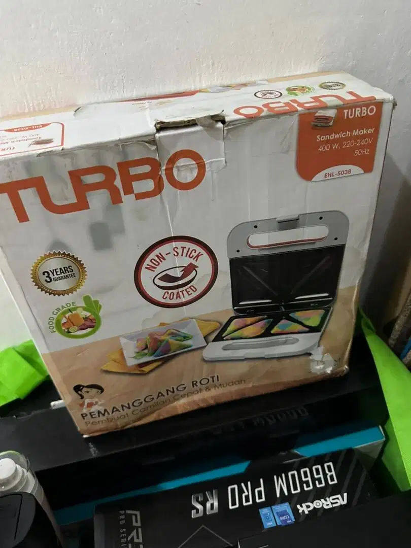 Pemanggang roti merk turbo baru