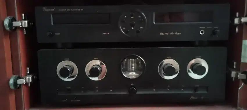 Power Amp Int. Tabung Vincent , CD player Vincent, Speaker B&W