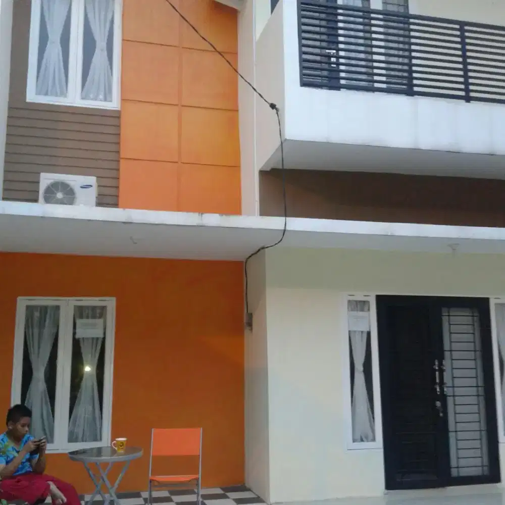 Setia Budi guest house disewakan harian/bulanan