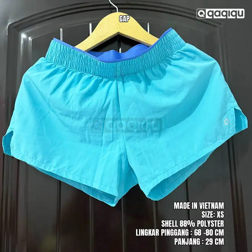 GAP Celana Pendek Olah Raga