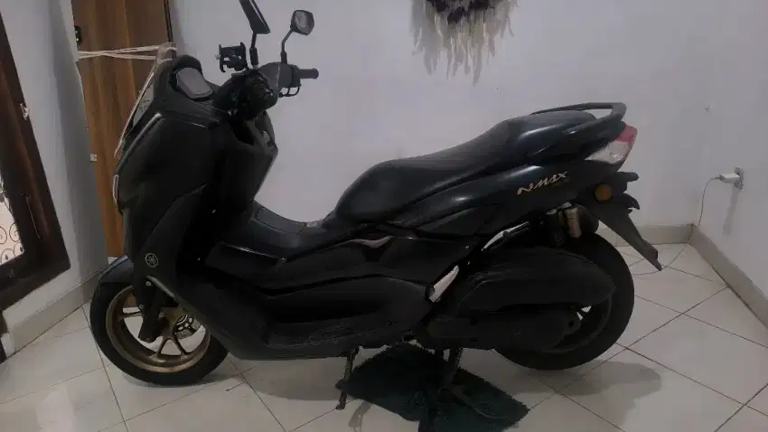 Nmax Connected Keyless 2022 Hitam Doff