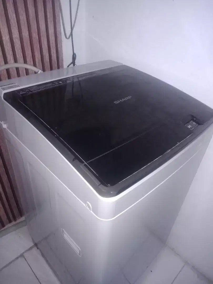 Di jual mesin cuci 1 tabung sharp type ES-M7000P-GG semua normal