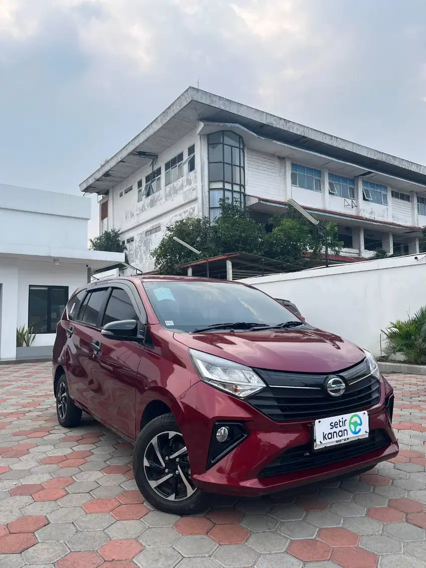 DAIHATSU SIGRA 1.2 R M/T MC 2024