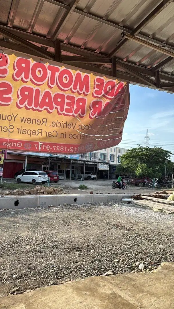 Montir Bengkel Mobil