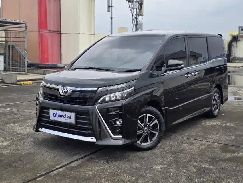 [OLXMOBBI] DP Rendah Toyota Voxy 2.0 Bensin-AT 2024 PSISJS