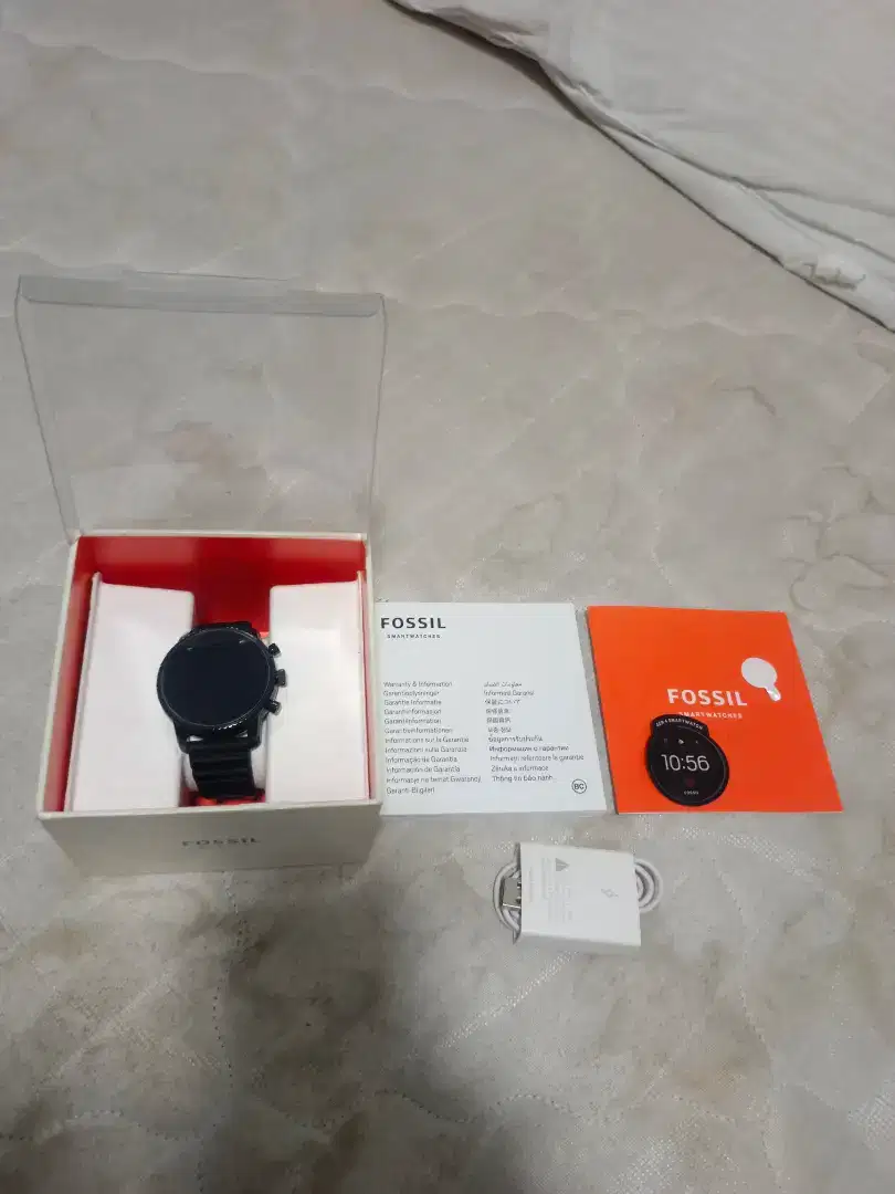 FOSSIL Q EXPLORIST HR GEN 4