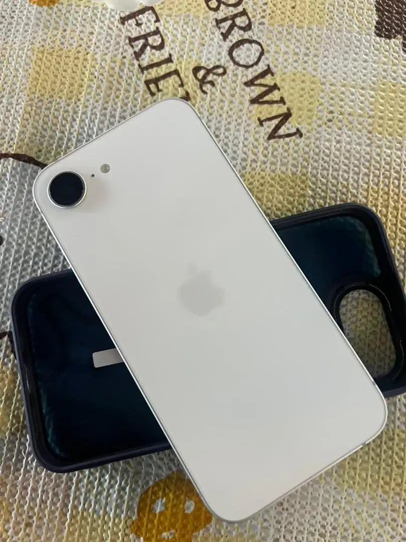 iphone 16E istimewa bgt fullset