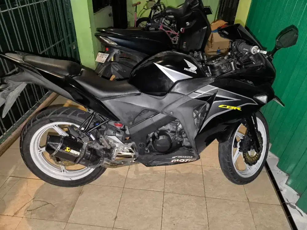 Jual CBR 150 CBU Thailand