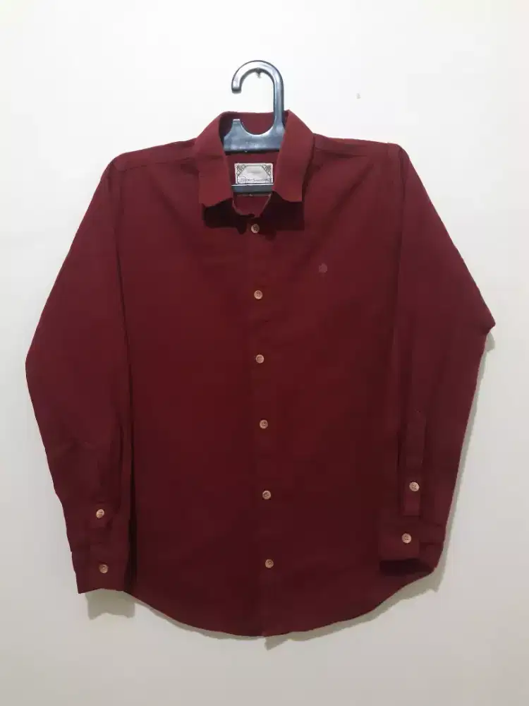 KEMEJA BRAND PAPERSMOOTH MERAH MAROON SIZE M