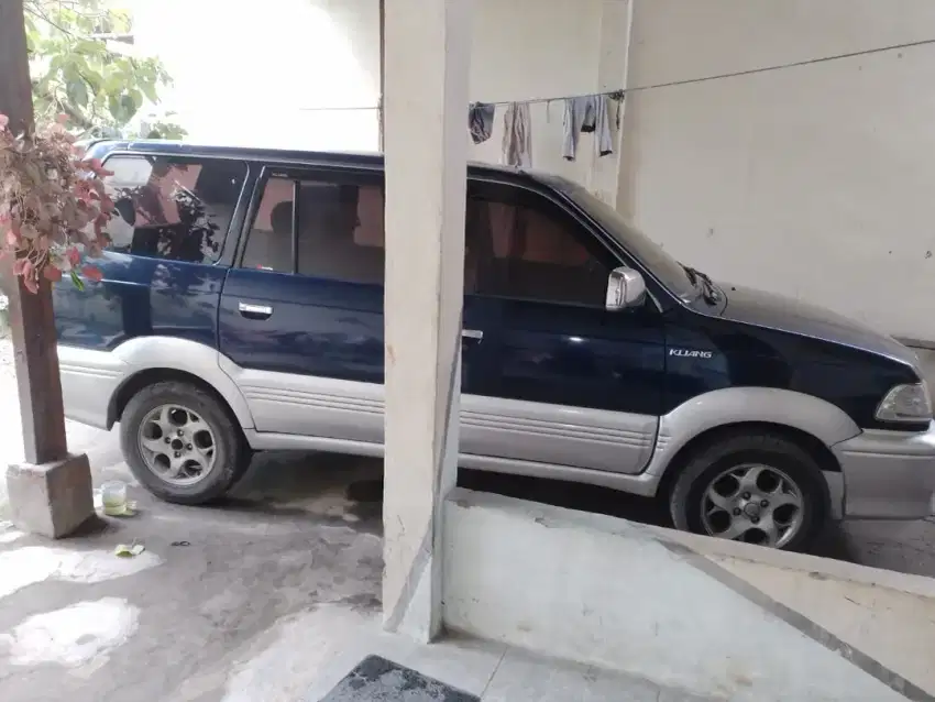 NEGO Kijang Krista 2002 Matic – AC Dingin, Mewah, Siap Pakai!