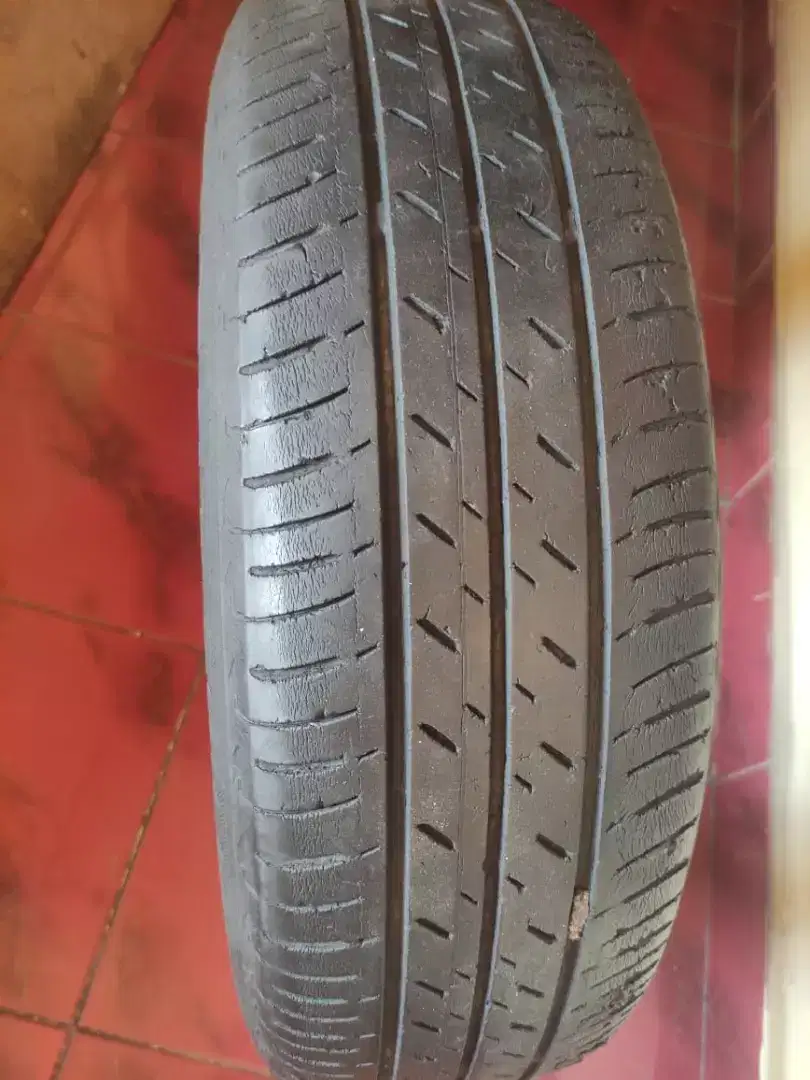 Bridgestone 175/65 R14