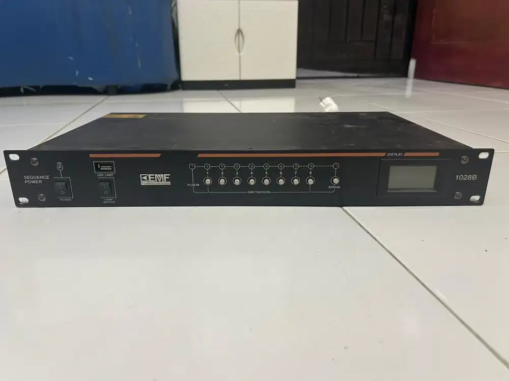 Power sequncer EMF 1028B