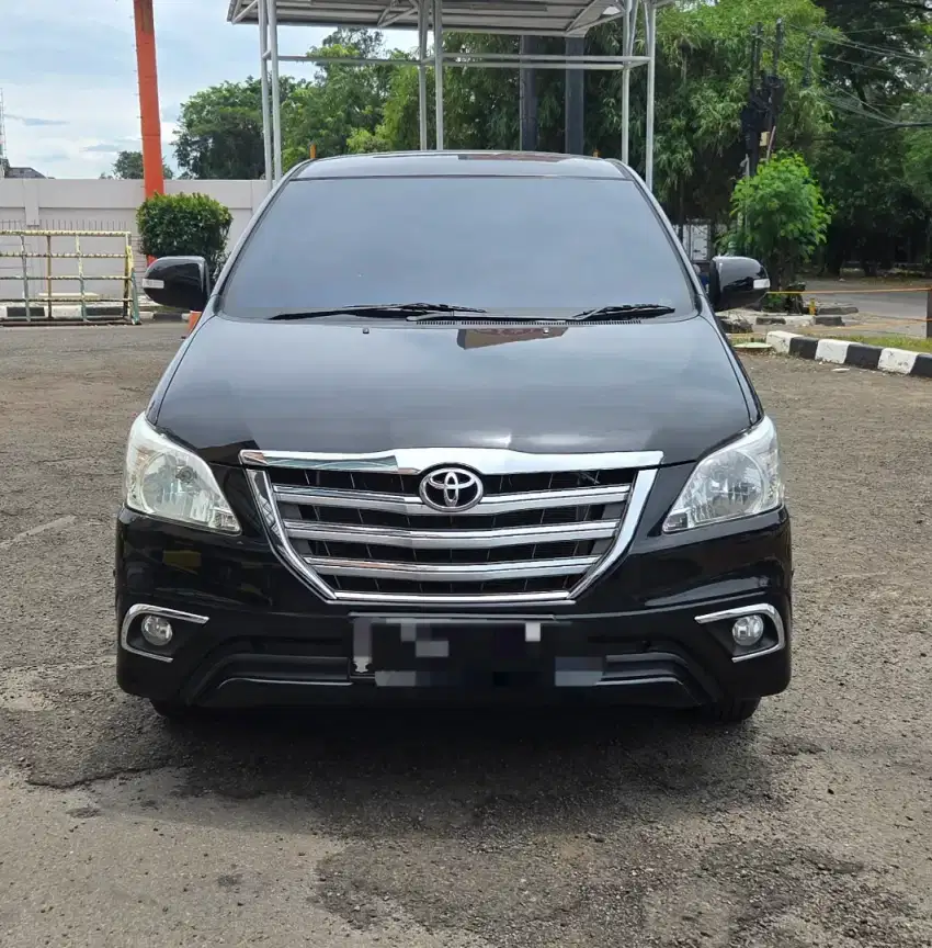 Dp 5 jt ! Innova V AT Automatic Bensin