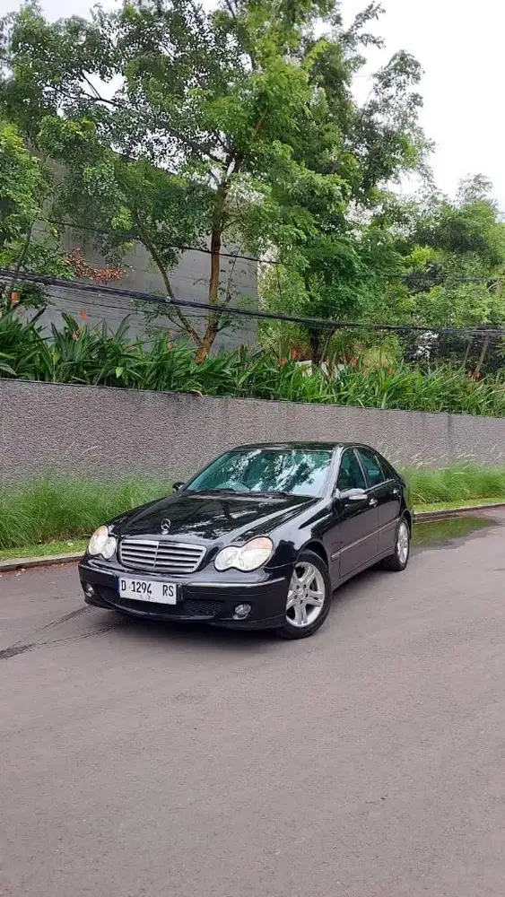 mercedez benz C240 at 2006
