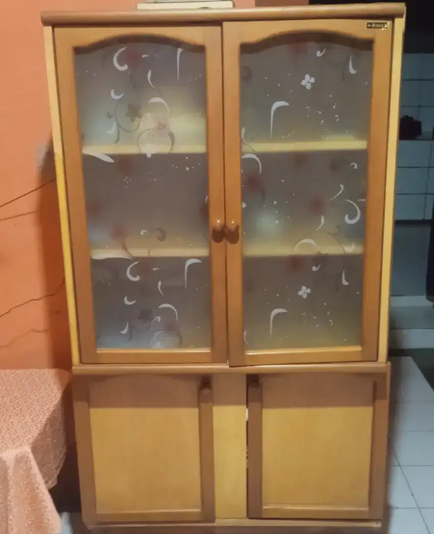Buffet Ligna Cantik